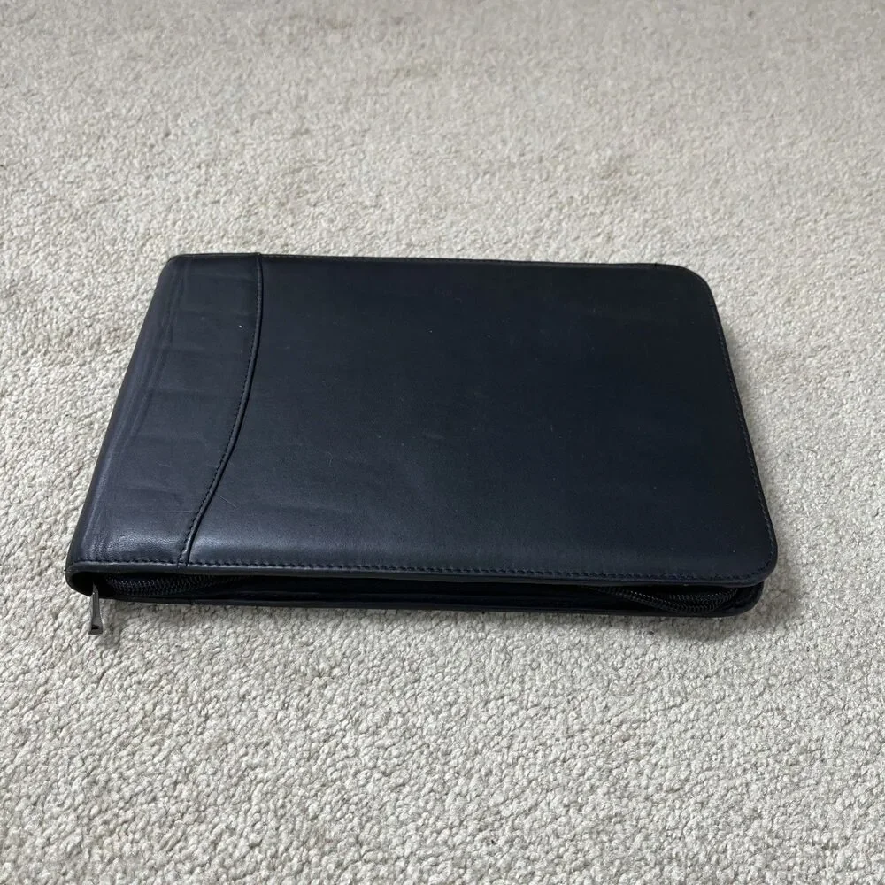 Leather Notebook Portfolio Organizer with Zipper, Calculator, Rollerball Pen‎